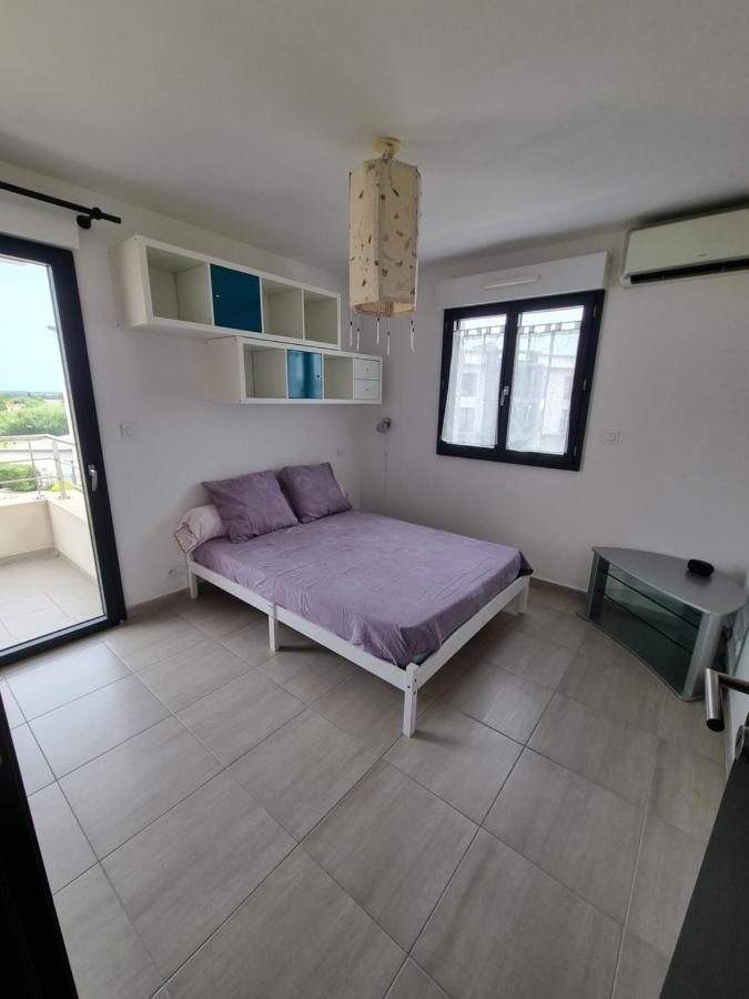 Joli T2 Dans Residence Avec Parking Biguglia  Exterior photo